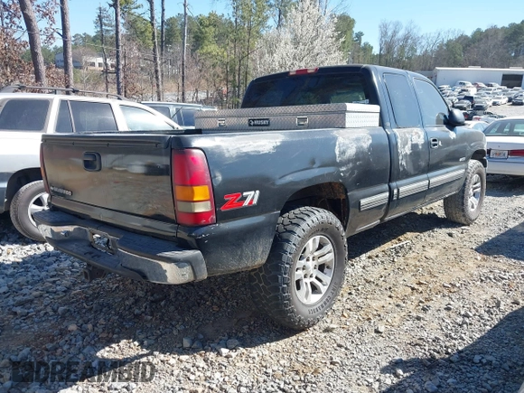 2000 Chevrolet Silverado 1500 LT with VIN 1GCEK19T1YE109925, listed as a IAAI auction lot 41689691 with 278,216 mi miles and . Bid and sale history available at DreamBid. Image 4.