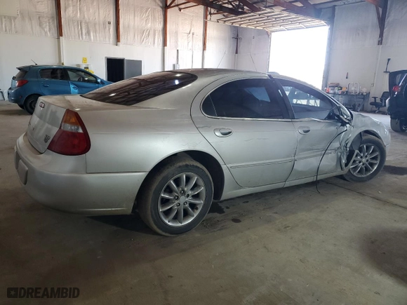 2003 Chrysler 300M with VIN 2C3HE66G93H567629, listed as a Copart auction lot 45665145 with 193,347 mi miles and Salvage Title. Bid and sale history available at carsss.com. Image 3.