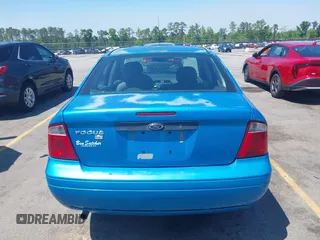 2007 Ford Focus S with VIN 1FAFP34N57W150972, listed as a IAAI auction lot 42135339 with 130,098 mi miles and . Bid and sale history available at carsss.com. Image 16.