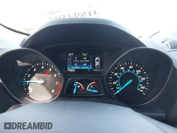 2015 Ford Escape Titanium with VIN 1FMCU9J97FUB57833, listed as a IAAI auction lot 41894505 with 176,975 mi miles. Bid and sale history available at carsss.com. Image 7.