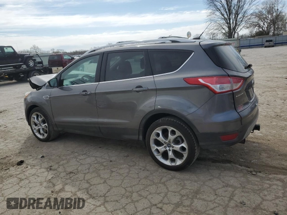 2013 Ford Escape Titanium z VIN 1FMCU9J90DUA72264, wystawiony jako Copart lot #49906445 z przebiegiem 126 527 mil mil oraz Szkoda całkowita • Salvage title. Historia ofert i sprzedaży dostępna na DreamBid. Obrazek 2.