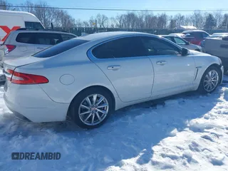 2015 Jaguar XF I4 T Premium with VIN SAJWA0FS0FPU88142, listed as a IAAI auction lot 41314820 with 78,239 mi miles. Bid and sale history available at carsss.com. Image 4.