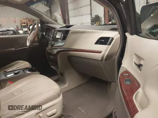 2013 Toyota Sienna XLE with VIN 5TDDK3DC0DS067993, listed as a IAAI auction lot 41597189 with 159,314 mi miles and . Bid and sale history available at DreamBid. Image 5.