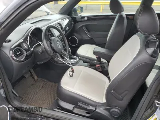 2018 Volkswagen Beetle SE with VIN 3VWJD7AT8JM702296, listed as a Copart auction lot 49851415 with 41,454 mi miles and Clean Title. Bid and sale history available at carsss.com. Image 7.