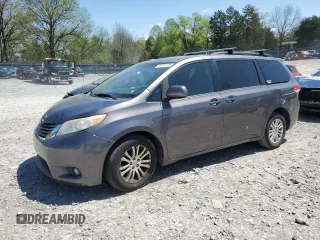 2013 Toyota Sienna XLE AAS with VIN 5TDYK3DC2DS372879, listed as a Copart auction lot 52174275 with 213,923 mi miles and Clean Title. Bid and sale history available at carsss.com. Image 1.
