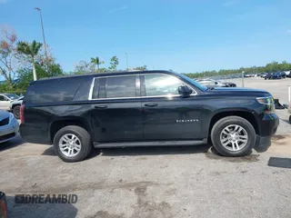 2019 Chevrolet Suburban LT z VIN 1GNSKHKC0KR203405, wystawiony jako IAAI lot #42393200 z przebiegiem 109 211 mil mil oraz . Historia ofert i sprzedaży dostępna na DreamBid. Obrazek 13.