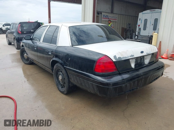 2011 Ford Police Interceptor with VIN 2FABP7BV1BX116467, listed as a IAAI auction lot 42528339 with 195,189 mi miles and . Bid and sale history available at DreamBid. Image 3.