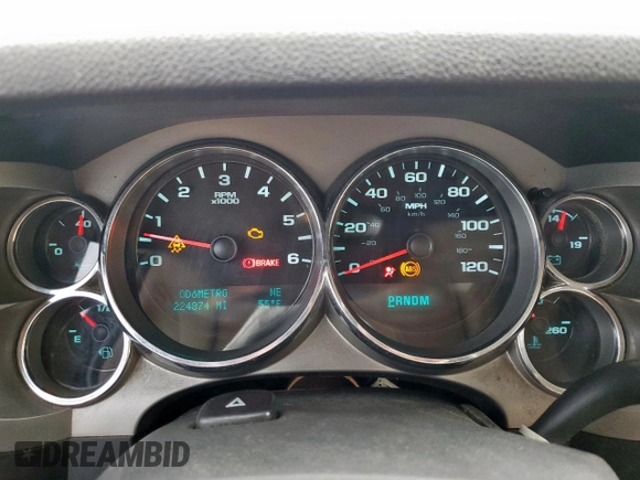 2011 Chevrolet Silverado 1500 LT with VIN 3GCPCSE0XBG266523, listed as a Copart auction lot 50088555 with 224,874 mi miles and Salvage Title. Bid and sale history available at DreamBid. Image 9.