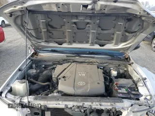 2013 Toyota Tacoma PreRunner with VIN 3TMKU4HN0DM034513, listed as a Copart auction lot 45722995 with 110,318 mi miles and Salvage title. Bid and sale history available at DreamBid. Image 11.