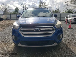 2018 Ford Escape SE with VIN 1FMCU0GD3JUC67441, listed as a Copart auction lot 86274134 with 101,667 mi miles and Salvage Title. Bid and sale history available at carsss.com. Image 5.