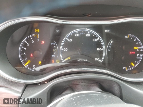 2020 Jeep Grand Cherokee Altitude with VIN 1C4RJFAG5LC126408, listed as a Copart auction lot 46049755 with 37,032 mi miles and Salvage Title. Bid and sale history available at carsss.com. Image 9.