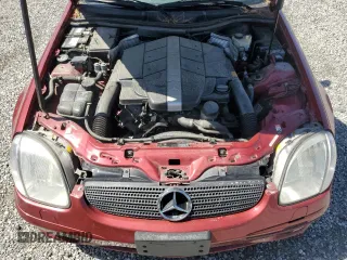 2002 Mercedes-Benz SLK 320 z VIN WDBKK65F62F265927, wystawiony jako Copart lot #49832295 z przebiegiem 64 490 mil mil oraz Czysty tytuł • Clean title. Historia ofert i sprzedaży dostępna na DreamBid. Obrazek 11.