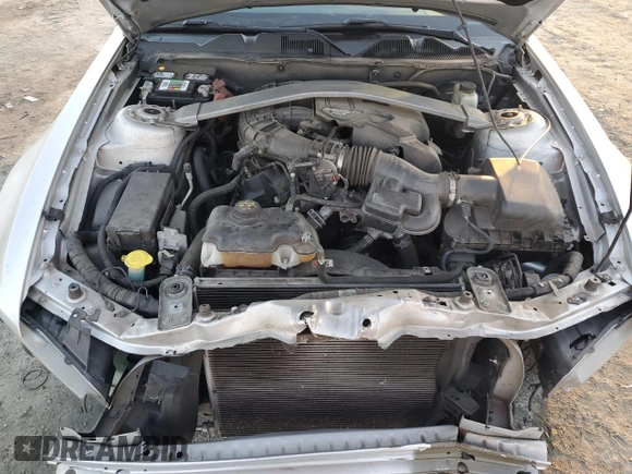 2014 Ford Mustang V6 with VIN 1ZVBP8AM5E5240852, listed as a Copart auction lot 43550315 with 195,614 mi miles and Salvage Title. Bid and sale history available at DreamBid. Image 12.