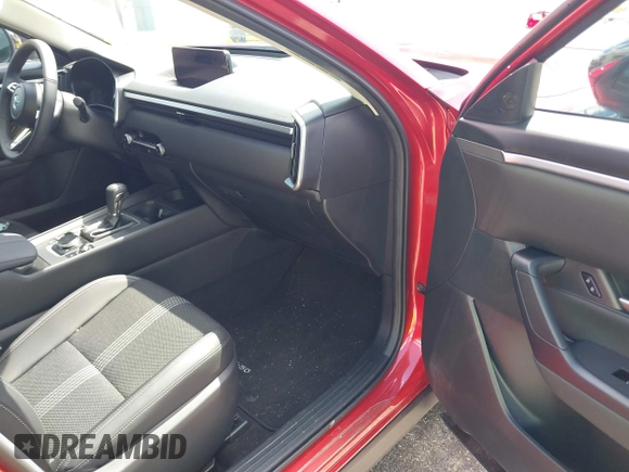 2025 Mazda CX-50 S Preferred z VIN 7MMVABBM9SN332278, wystawiony jako IAAI lot #42203025 z przebiegiem 3 673 mil mil oraz . Historia ofert i sprzedaży dostępna na DreamBid. Obrazek 5.