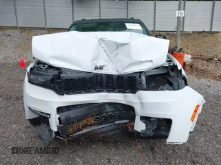 2023 Jeep Grand Cherokee Limited с VIN 1C4RJKBG6P8719663, выставлен на аукционе IAAI как лот 42480179 с пробегом 58 415 миль миль и . История ставок и продаж доступна на DreamBid. Изображение 12.