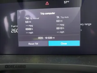 2023 Volvo XC60 Recharge Plug-In Hybrid Ultimate Bright Theme with VIN YV4H60DA8P1336663, listed as a IAAI auction lot 41692103 with 19,028 mi miles. Bid and sale history available at carsss.com. Image 7.