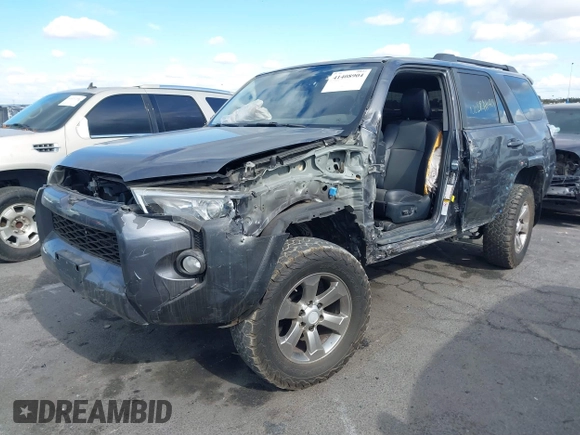 2018 Toyota 4Runner SR5 with VIN JTEBU5JR7J5606564, listed as a IAAI auction lot 41408904 with 149,936 mi miles. Bid and sale history available at carsss.com. Image 20.