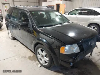 2005 Ford Freestyle Limited with VIN 1FMDK06195GA49784, listed as a IAAI auction lot 41623607 with 179,033 mi miles. Bid and sale history available at carsss.com. Image 1.
