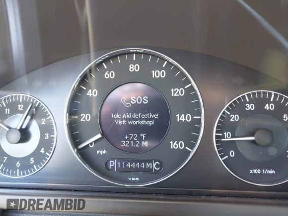 2004 Mercedes-Benz CLK 500 z VIN WDBTK75G14T013879, wystawiony jako IAAI lot #41964787 z przebiegiem 114 444 mil mil oraz . Historia ofert i sprzedaży dostępna na DreamBid. Obrazek 7.