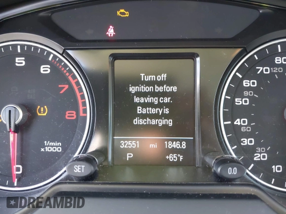 2014 Audi Q5 Prestige with VIN WA1WGAFP5EA126401, listed as a IAAI auction lot 41361479 with 32,551 mi miles and . Bid and sale history available at DreamBid. Image 15.
