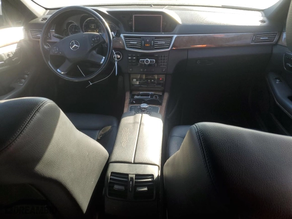 2012 Mercedes-Benz E-Class E 350 Luxury with VIN WDDHF5KB8CA591440, listed as a Copart auction lot 84487584 with 180,391 mi miles and Salvage Title. Bid and sale history available at carsss.com. Image 8.