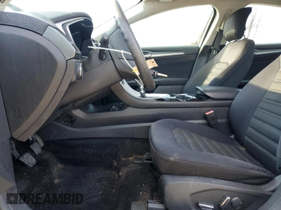 2014 Ford Fusion SE with VIN 3FA6P0HR5ER264028, listed as a Copart auction lot 84271634 with 174,283 mi miles and Non Repairable. Bid and sale history available at carsss.com. Image 7.