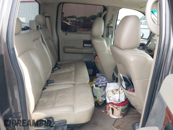 2006 Ford F-150 XLT with VIN 1FTPW12536KB75576, listed as a IAAI auction lot 42136498 with 165,337 mi miles. Bid and sale history available at carsss.com. Image 8.