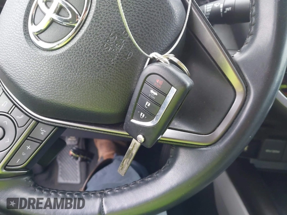 2022 Toyota Camry SE with VIN 4T1G11AKXNU697576, listed as a IAAI auction lot 41947082 with 67,199 mi miles and . Bid and sale history available at DreamBid. Image 11.