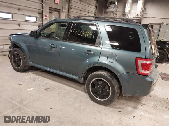 2011 Ford Escape XLT with VIN 1FMCU0D70BKB25088, listed as a IAAI auction lot 42004191 with 200,665 mi miles. Bid and sale history available at carsss.com. Image 3.