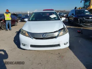 2010 Lexus HS 250h with VIN JTHBB1BA6A2027092, listed as a IAAI auction lot 41144857 with 152,573 mi miles and . Bid and sale history available at DreamBid. Image 12.
