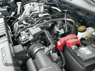 2025 Nissan Kicks SV with VIN 3N8AP6CA4SL318382, listed as a IAAI auction lot 41589965 with 95 mi miles and . Bid and sale history available at DreamBid. Image 20.