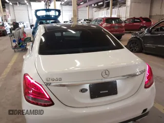 2016 Mercedes-Benz C 300 z VIN 55SWF4JB0GU160647, wystawiony jako IAAI lot #41980155 z przebiegiem 66 783 mil mil oraz . Historia ofert i sprzedaży dostępna na DreamBid. Obrazek 17.