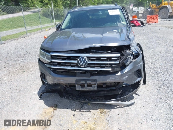 2023 Volkswagen Atlas SE with VIN 1V2KR2CA1PC541564, listed as a IAAI auction lot 42266050 with 44,622 mi miles and . Bid and sale history available at DreamBid. Image 6.