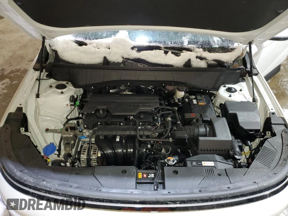 2025 Hyundai Kona SE with VIN KM8HACAB6SU213642, listed as a Copart auction lot 44038575 with 3,161 mi miles and Salvage Title. Bid and sale history available at carsss.com. Image 12.