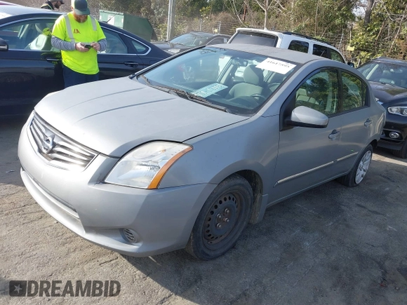 2011 Nissan Sentra SR with VIN 3N1AB6AP8BL636591, listed as a IAAI auction lot 41617595 with 189,995 mi miles and . Bid and sale history available at DreamBid. Image 2.