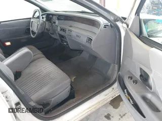 1992 Mercury Sable z VIN 1MECM5049NG647978, wystawiony jako IAAI lot #41805346 z przebiegiem 23 634 mil mil oraz . Historia ofert i sprzedaży dostępna na DreamBid. Obrazek 5.