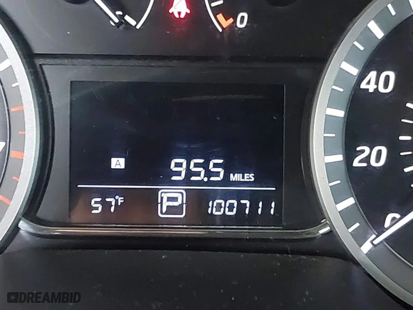 2015 Nissan Sentra SV with VIN 3N1AB7AP7FL651238, listed as a IAAI auction lot 41838468 with 100,711 mi miles. Bid and sale history available at carsss.com. Image 16.