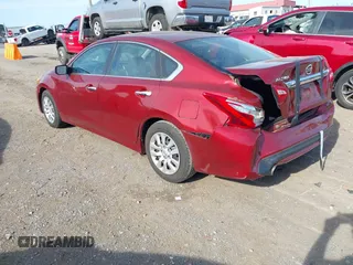 2016 Nissan Altima S with VIN 1N4AL3AP2GN359099, listed as a IAAI auction lot 42043009 with 134,463 mi miles and . Bid and sale history available at carsss.com. Image 3.