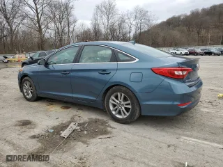 2015 Hyundai Sonata 2.4L SE with VIN 5NPE24AF0FH047521, listed as a Copart auction lot 51219405 with 172,470 mi miles and Salvage Title. Bid and sale history available at carsss.com. Image 2.