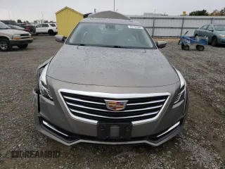 2018 Cadillac CT6 AWD z VIN 1G6KB5RS1JU113165, wystawiony jako Copart lot #81724384 z przebiegiem 58 777 mil mil oraz Szkoda całkowita • Salvage title. Historia ofert i sprzedaży dostępna na DreamBid. Obrazek 5.