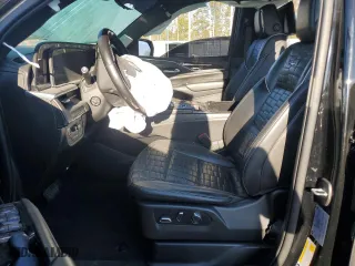 2021 Cadillac Escalade Sport Platinum with VIN 1GYS4GKL7MR338004, listed as a Copart auction lot 74951774 with 40,531 mi miles and Salvage Title. Bid and sale history available at carsss.com. Image 7.