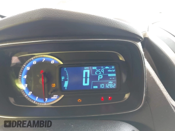 2016 Chevrolet Trax LT with VIN 3GNCJPSB6GL135019, listed as a IAAI auction lot 42212572 with 101,282 mi miles and . Bid and sale history available at DreamBid. Image 7.