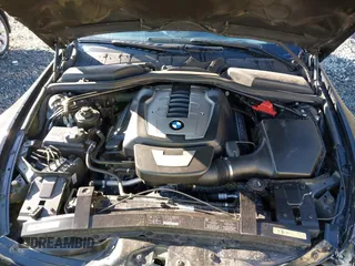 2008 BMW 6 Series 650i with VIN WBAEA53538CV90709, listed as a IAAI auction lot 41678425 with 104,825 mi miles. Bid and sale history available at carsss.com. Image 10.