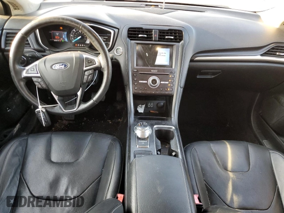 2019 Ford Fusion Hybrid Titanium with VIN 3FA6P0RU9KR116785, listed as a Copart auction lot 68052202 with 89,486 mi miles. Bid and sale history available at carsss.com. Image 8.