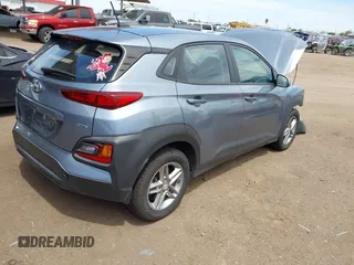 2019 Hyundai Kona SE with VIN KM8K1CAAXKU249380, listed as a IAAI auction lot 42092163 with 71,212 mi miles. Bid and sale history available at carsss.com. Image 4.