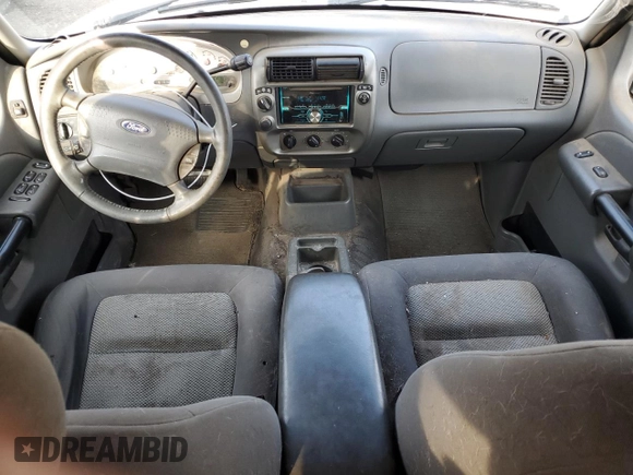 2005 Ford Explorer Sport Trac XLS z VIN 1FMZU77K75UB40439, wystawiony jako Copart lot #88530195 z przebiegiem 181 383 mil mil oraz Szkoda całkowita • Salvage title. Historia ofert i sprzedaży dostępna na DreamBid. Obrazek 8.