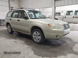 2006 Subaru Forester X z VIN JF1SG63656H706209, wystawiony jako IAAI lot #42588679 z przebiegiem 202 991 mil mil oraz . Historia ofert i sprzedaży dostępna na DreamBid. Obrazek 1.