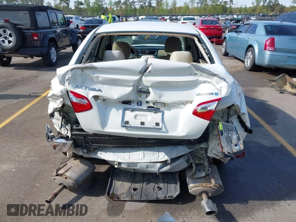 2016 Nissan Altima 2.5 S with VIN 1N4AL3AP8GN351217, listed as a IAAI auction lot 41933443 with 100,523 mi miles. Bid and sale history available at carsss.com. Image 16.