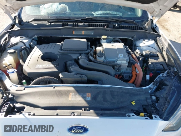 2018 Ford Fusion Hybrid SE with VIN 3FA6P0LU4JR152682, listed as a IAAI auction lot 41691305 with 142,059 mi miles. Bid and sale history available at carsss.com. Image 10.