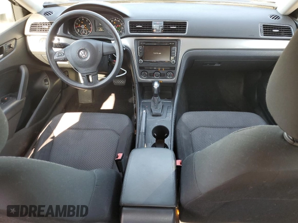 2015 Volkswagen Passat S with VIN 1VWAT7A30FC074164, listed as a Copart auction lot 65852795 with 84,384 mi miles and Salvage title. Bid and sale history available at DreamBid. Image 8.